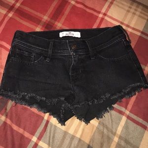 Black Hollister Shorts size 00